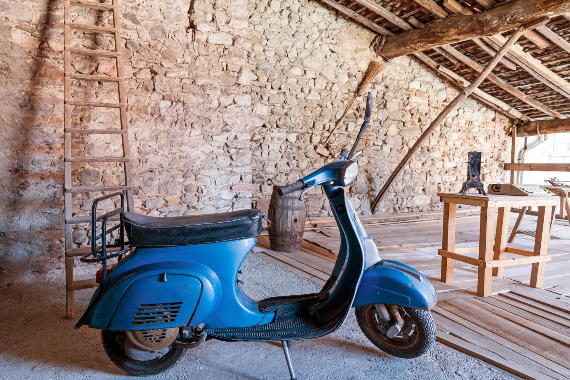 B&B La Corte And Home Restaurant - Free Parking - 10 Minutes To The Lake And Centre Tavernerio Exterior foto