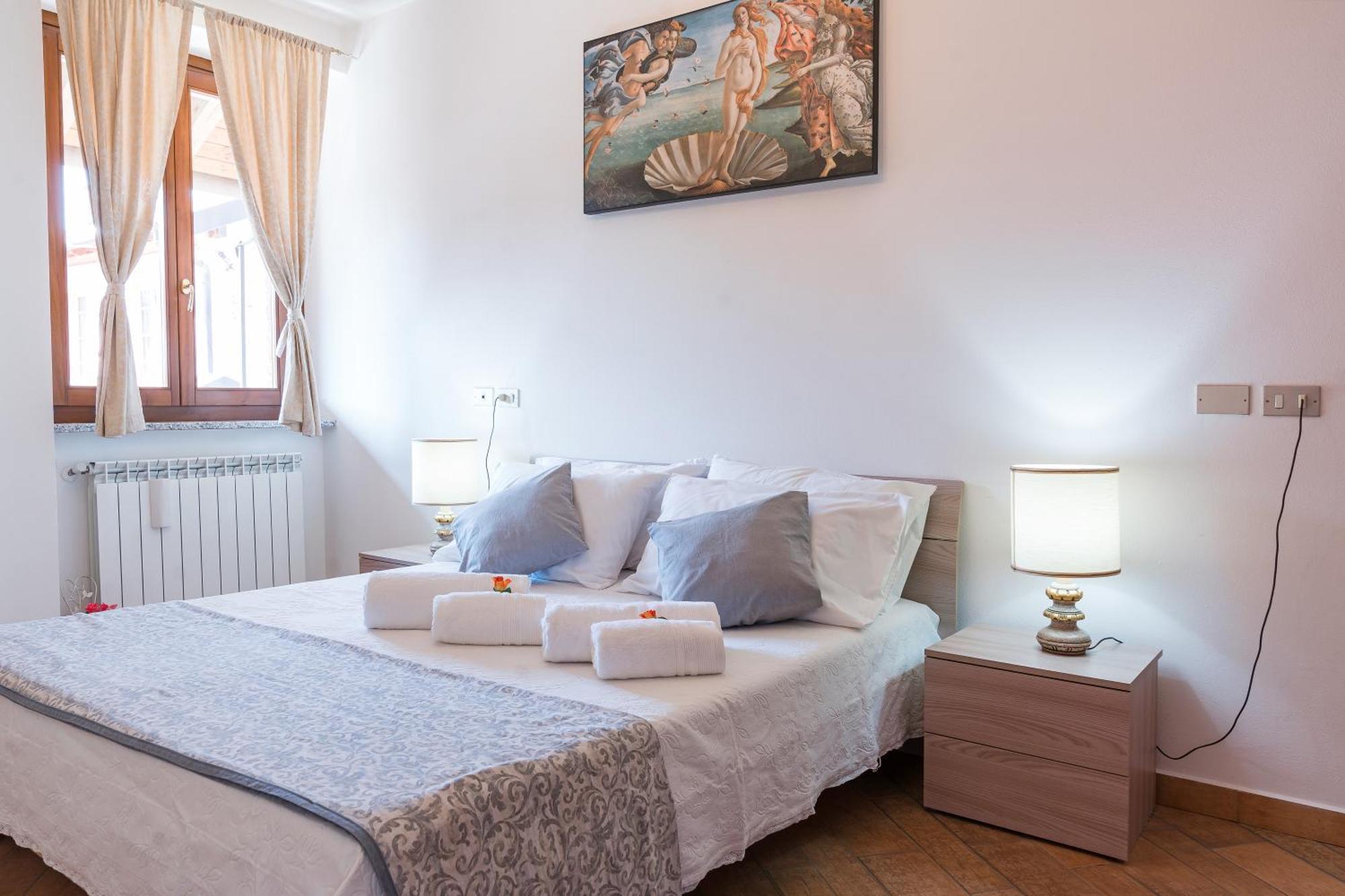 B&B La Corte And Home Restaurant - Free Parking - 10 Minutes To The Lake And Centre Tavernerio Exterior foto