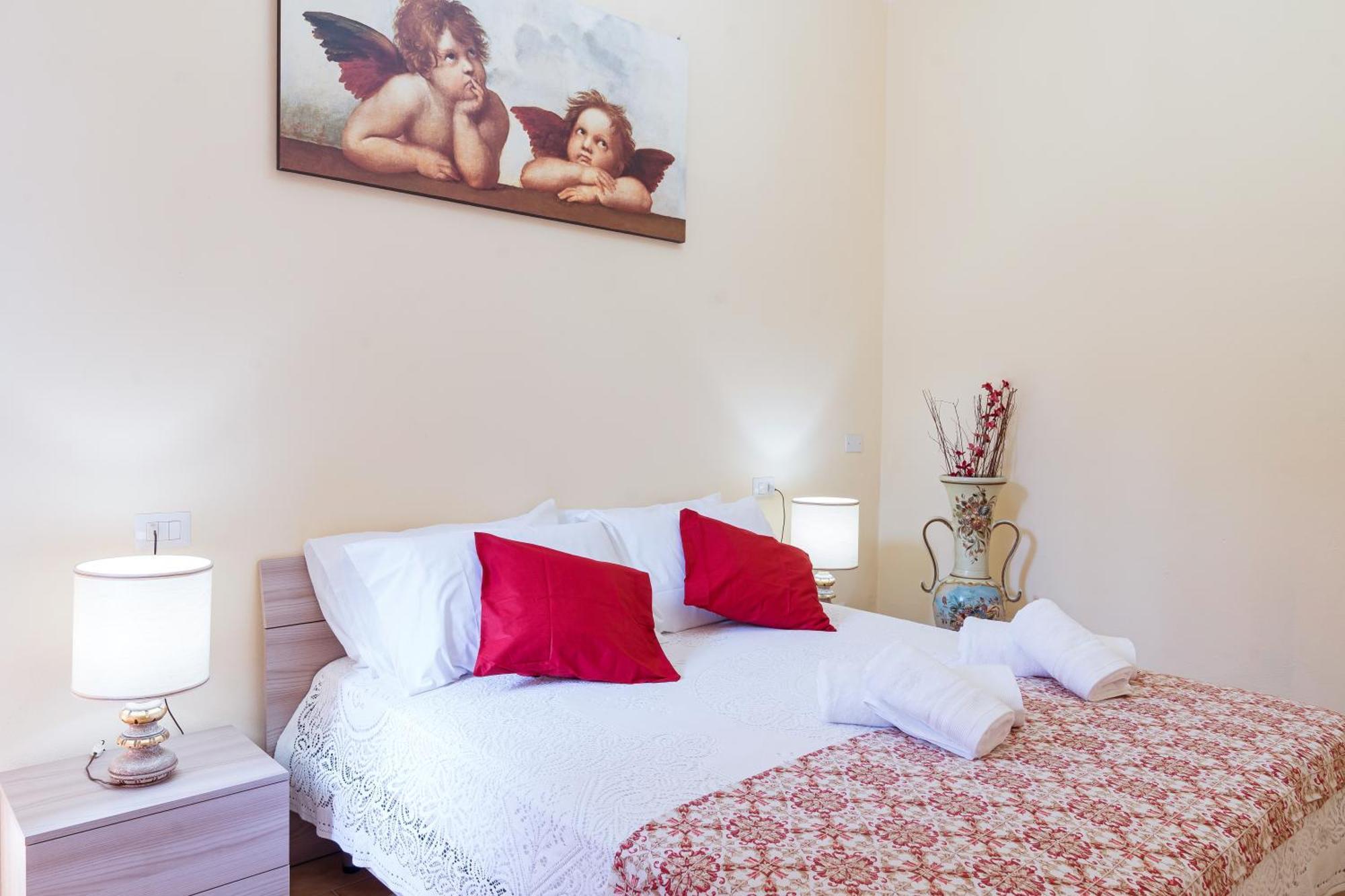 B&B La Corte And Home Restaurant - Free Parking - 10 Minutes To The Lake And Centre Tavernerio Exterior foto